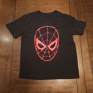 Marvel Spiderman Kids 6 Black Tee with Red Graphic